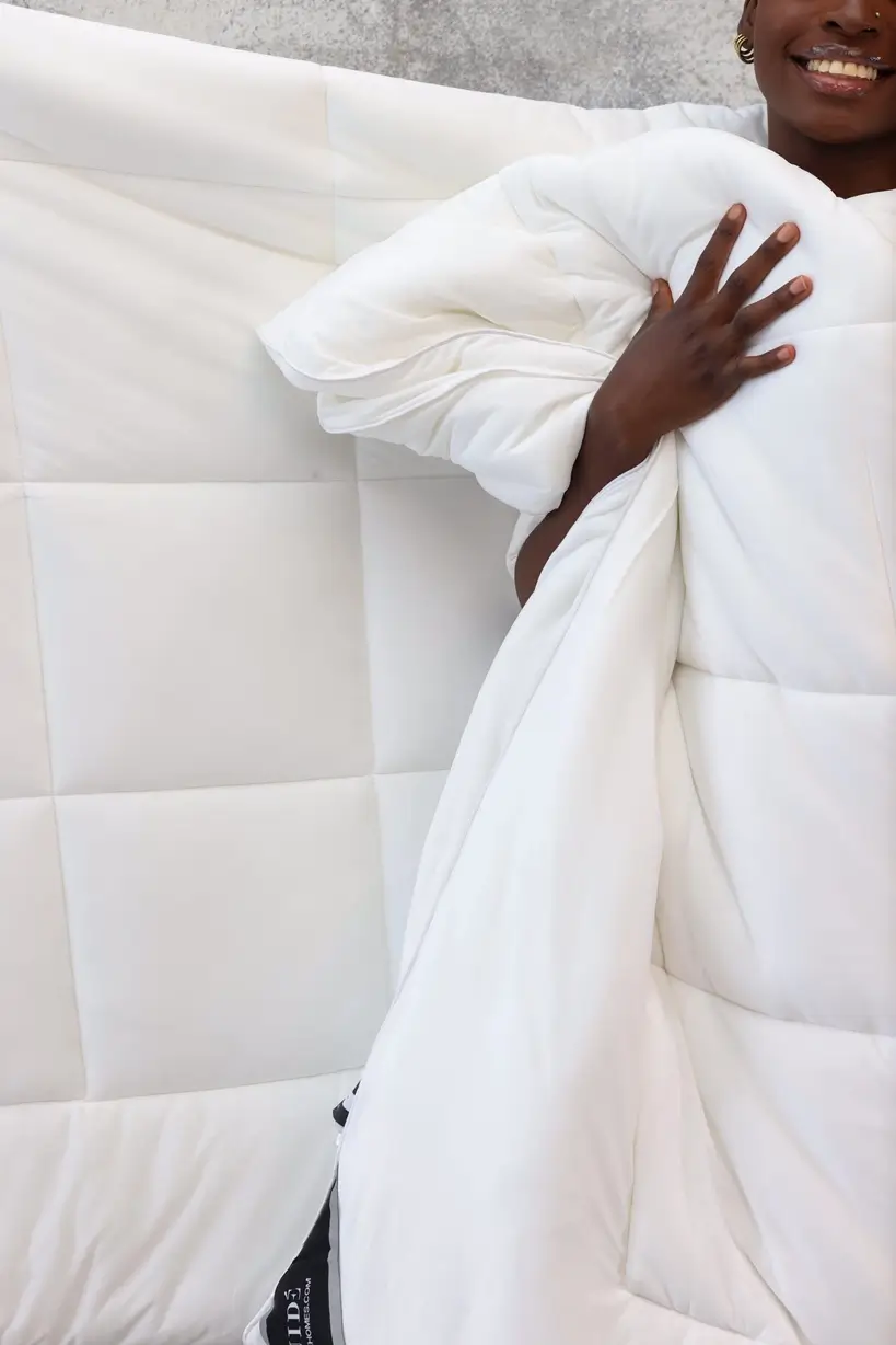 All season duvet with breathable shell technology